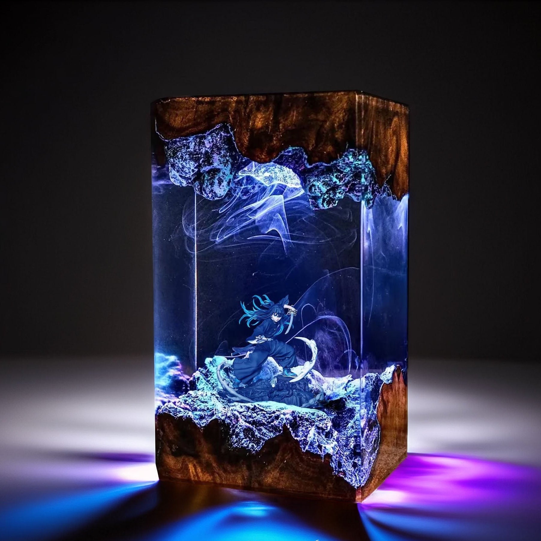 Mist Pillar Boy Resin Lamp