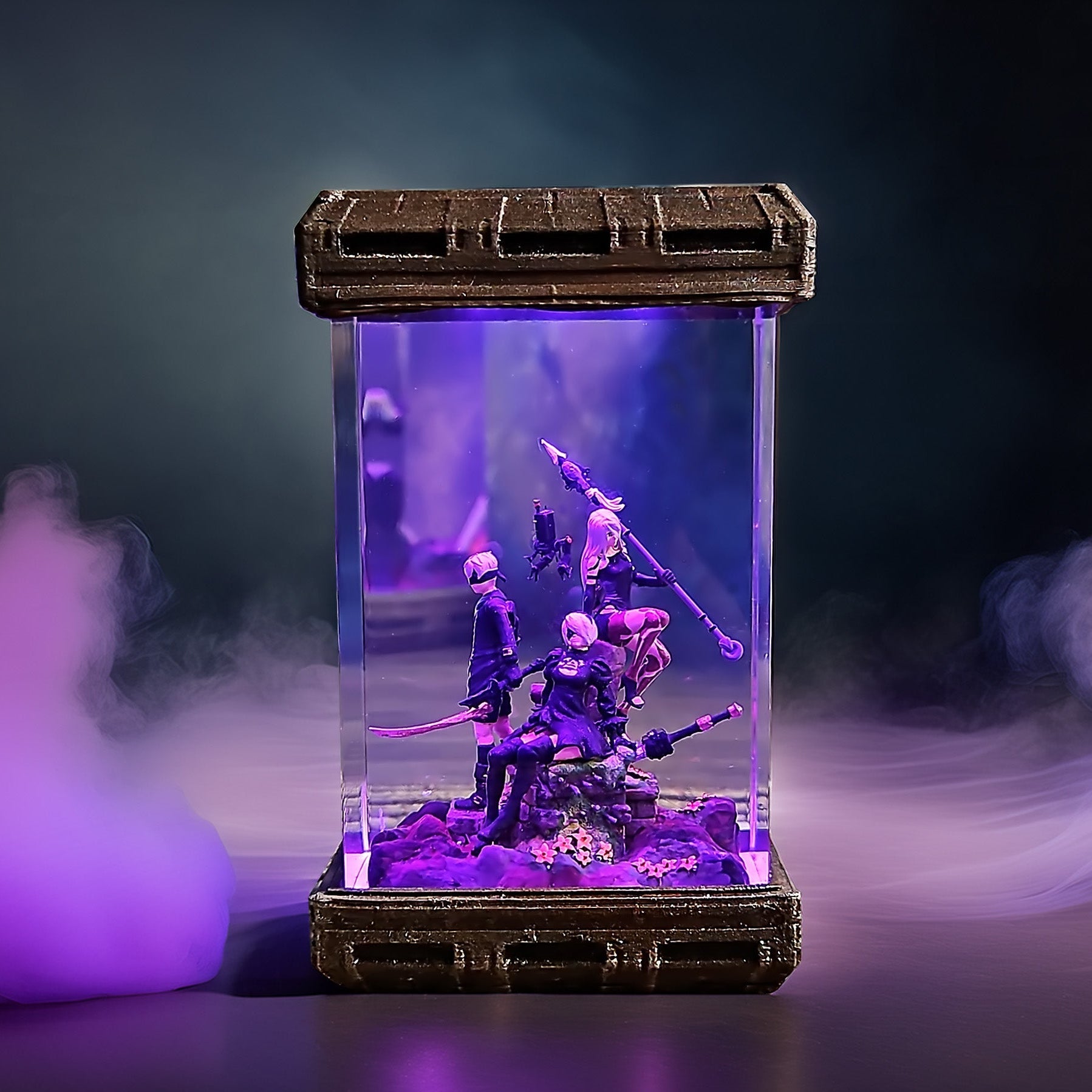 Android Combatant Diorama Resin Lamp
