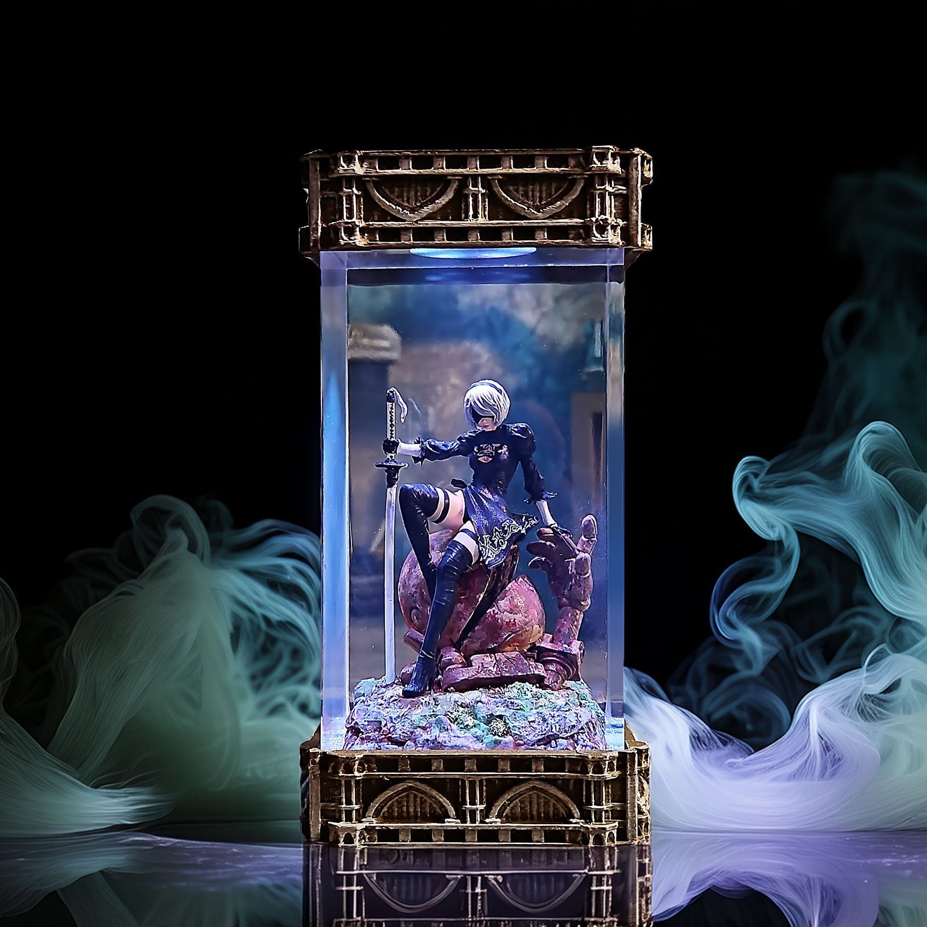 Combat Maiden Android Resin Lamp V3