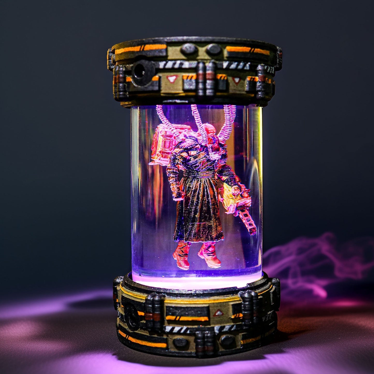 Pursuer Biolab Resin Lamp