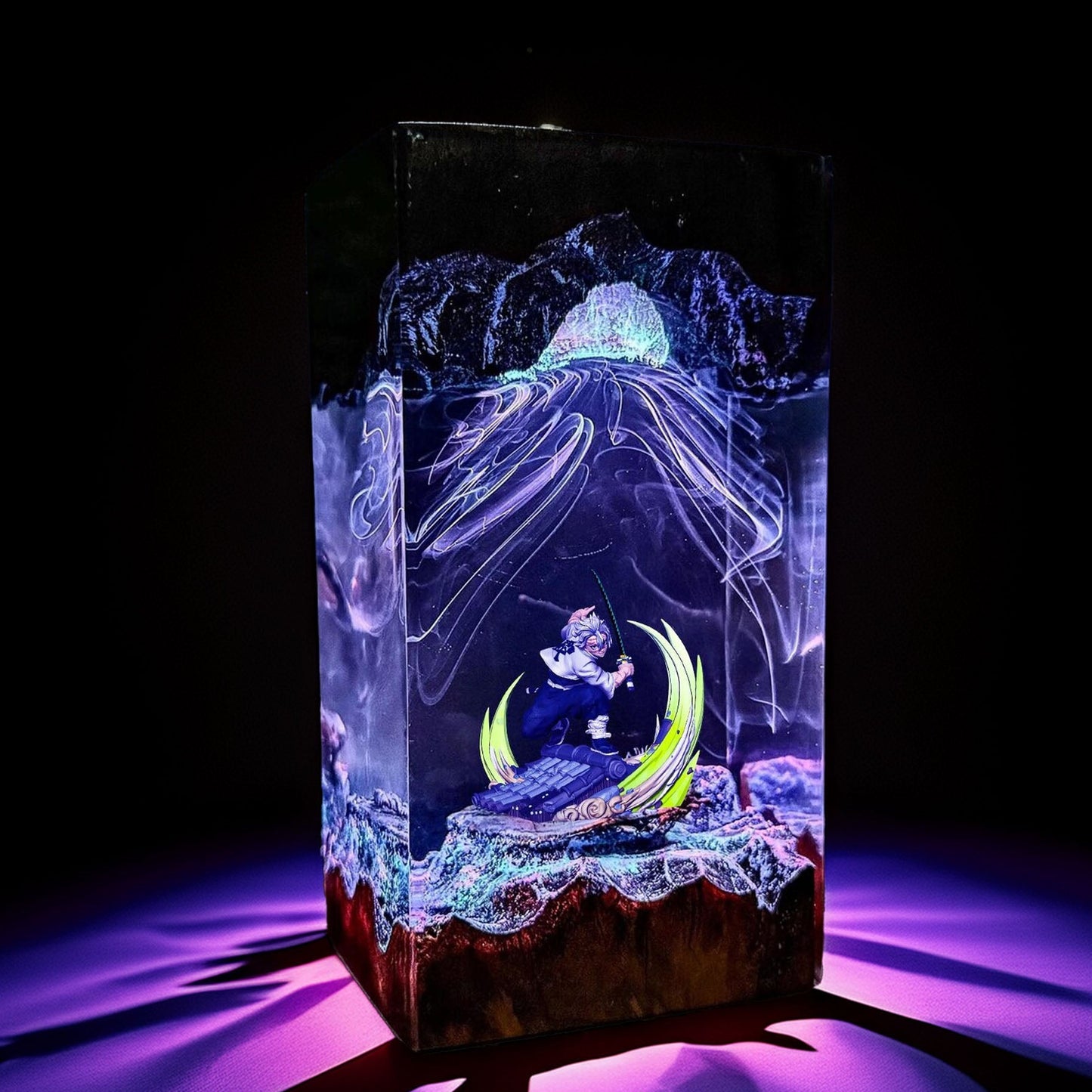 Wind Pillar Warrior Resin Lamp