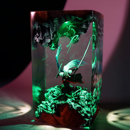 Silver-Haired Swordsman Resin Lamp