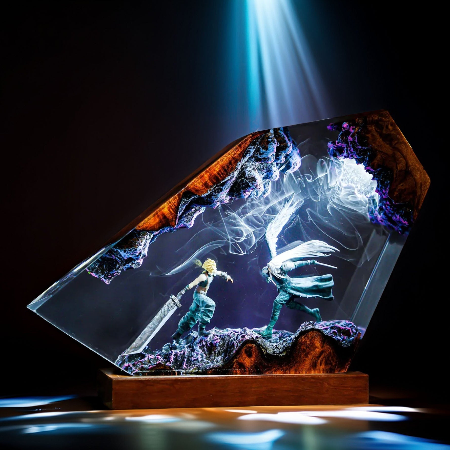 Silver-Haired Swordsman vs Cloud Resin Lamp