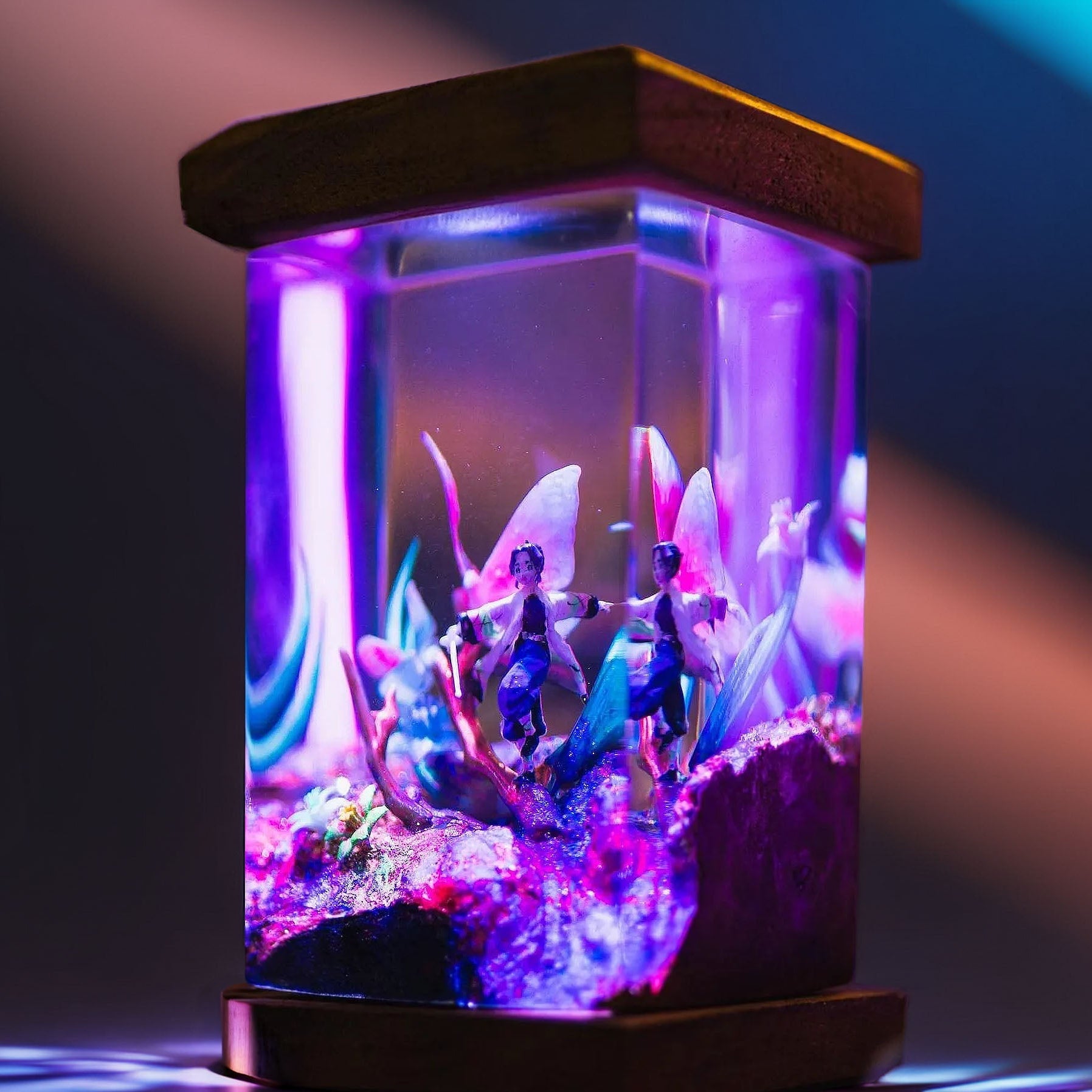 Insect Pillar Butterfly Resin Lamp 2