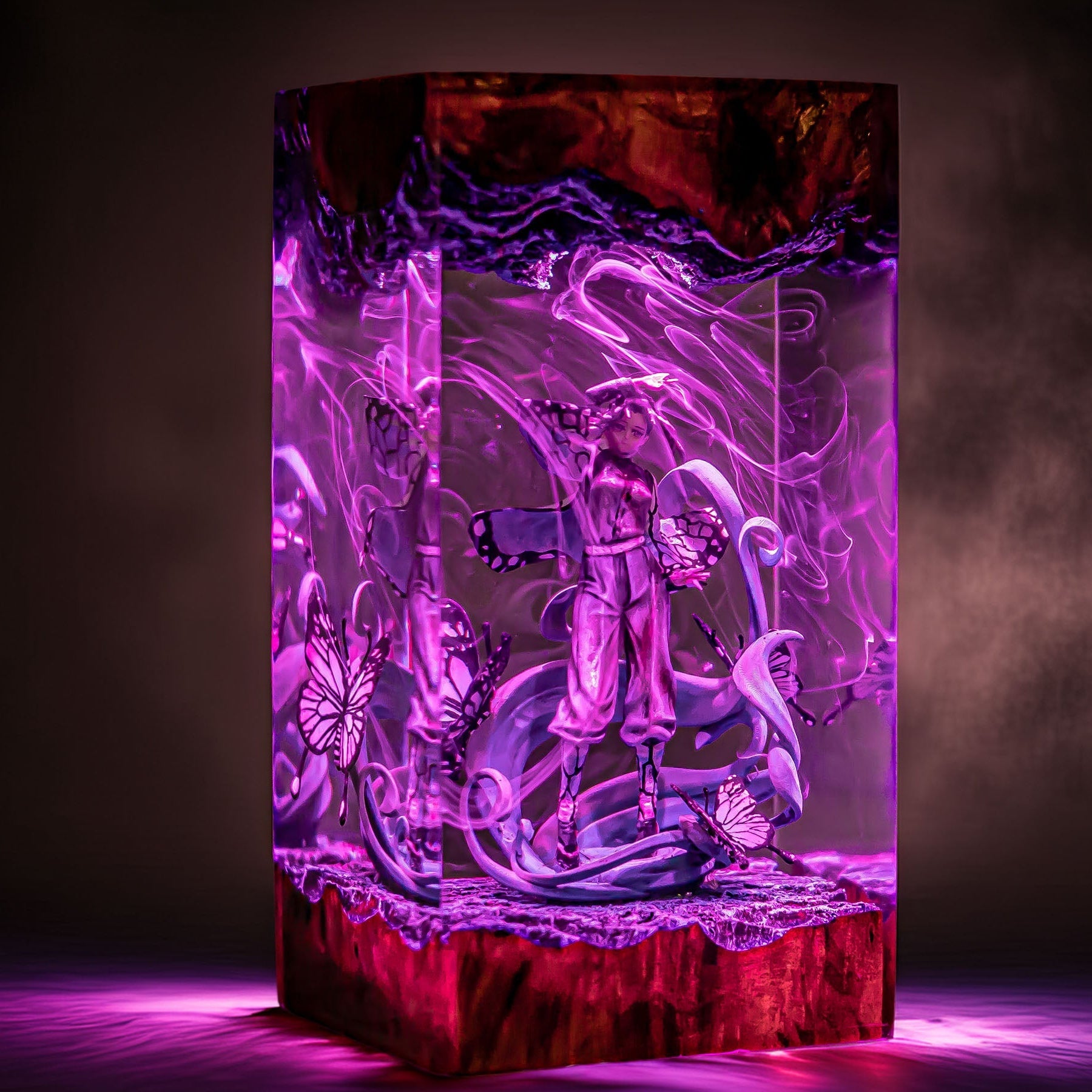 Insect Pillar Butterfly Resin Lamp 1 V2