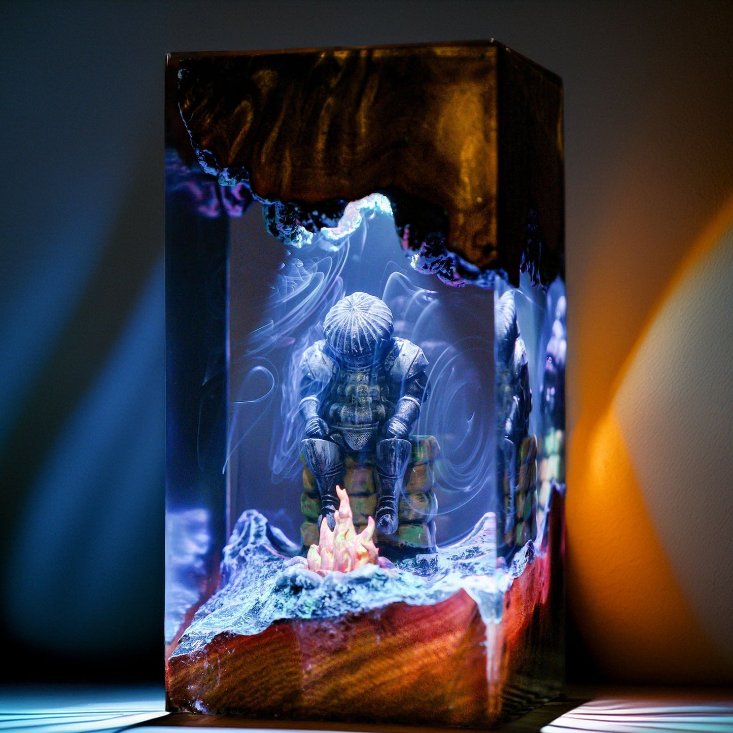 Onion Knight Wanderer Resin Lamp