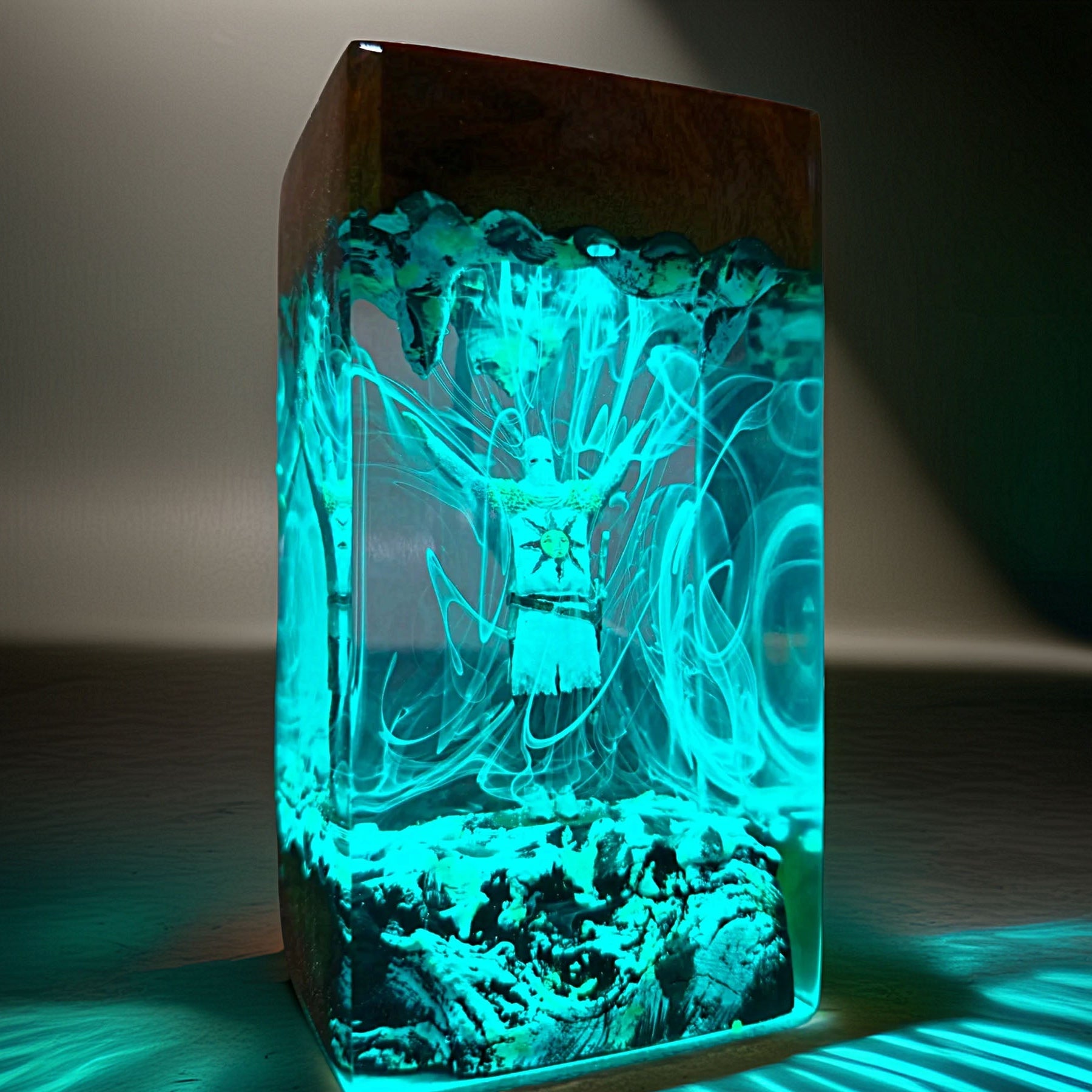 Sun Praising Knight Resin Lamp