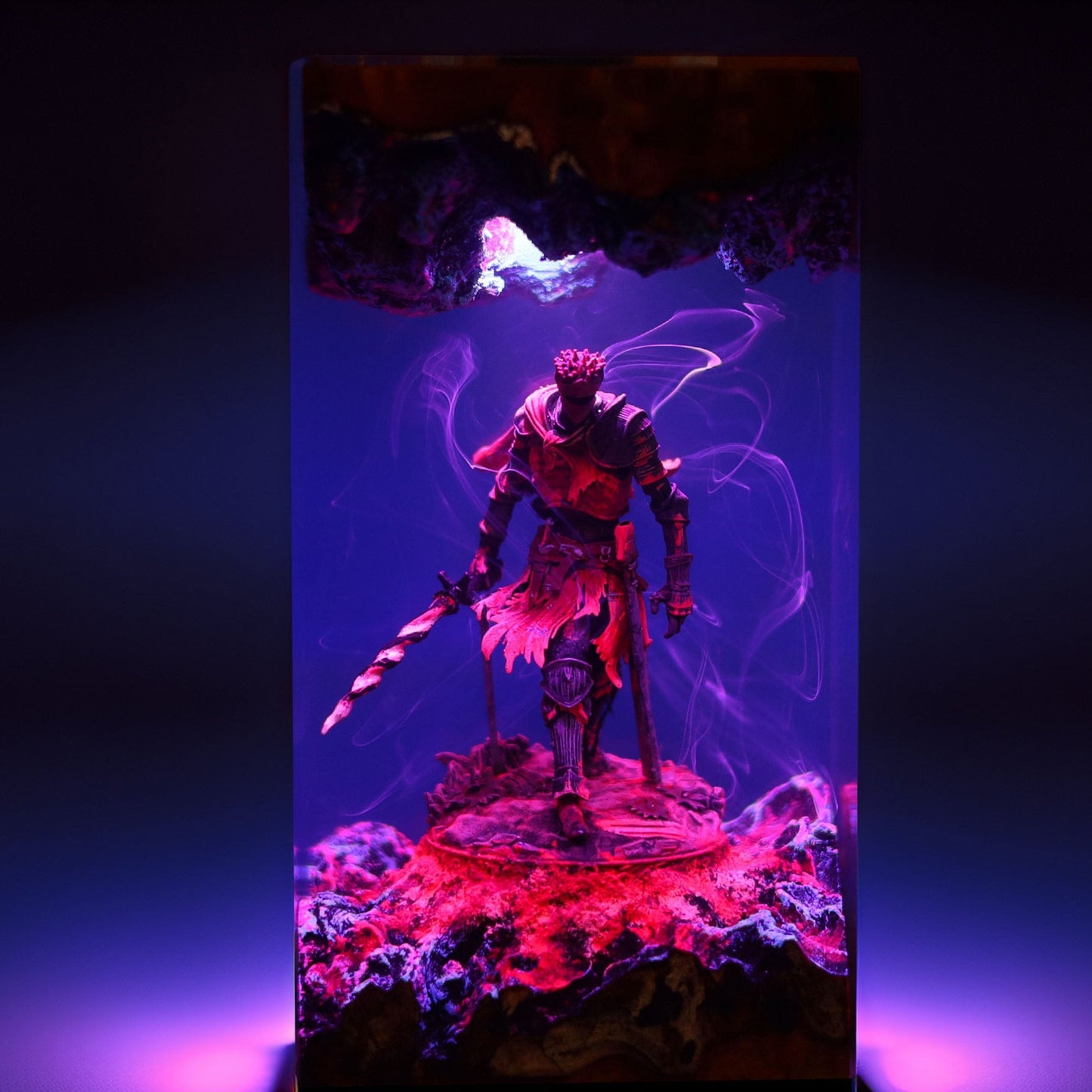 Embered Hollow Lord Resin Lamp