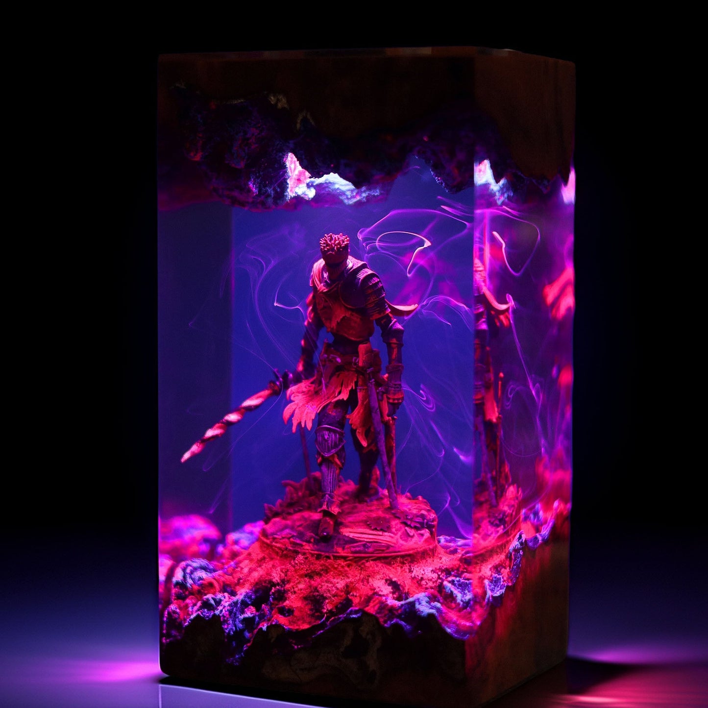 Embered Hollow Lord Resin Lamp