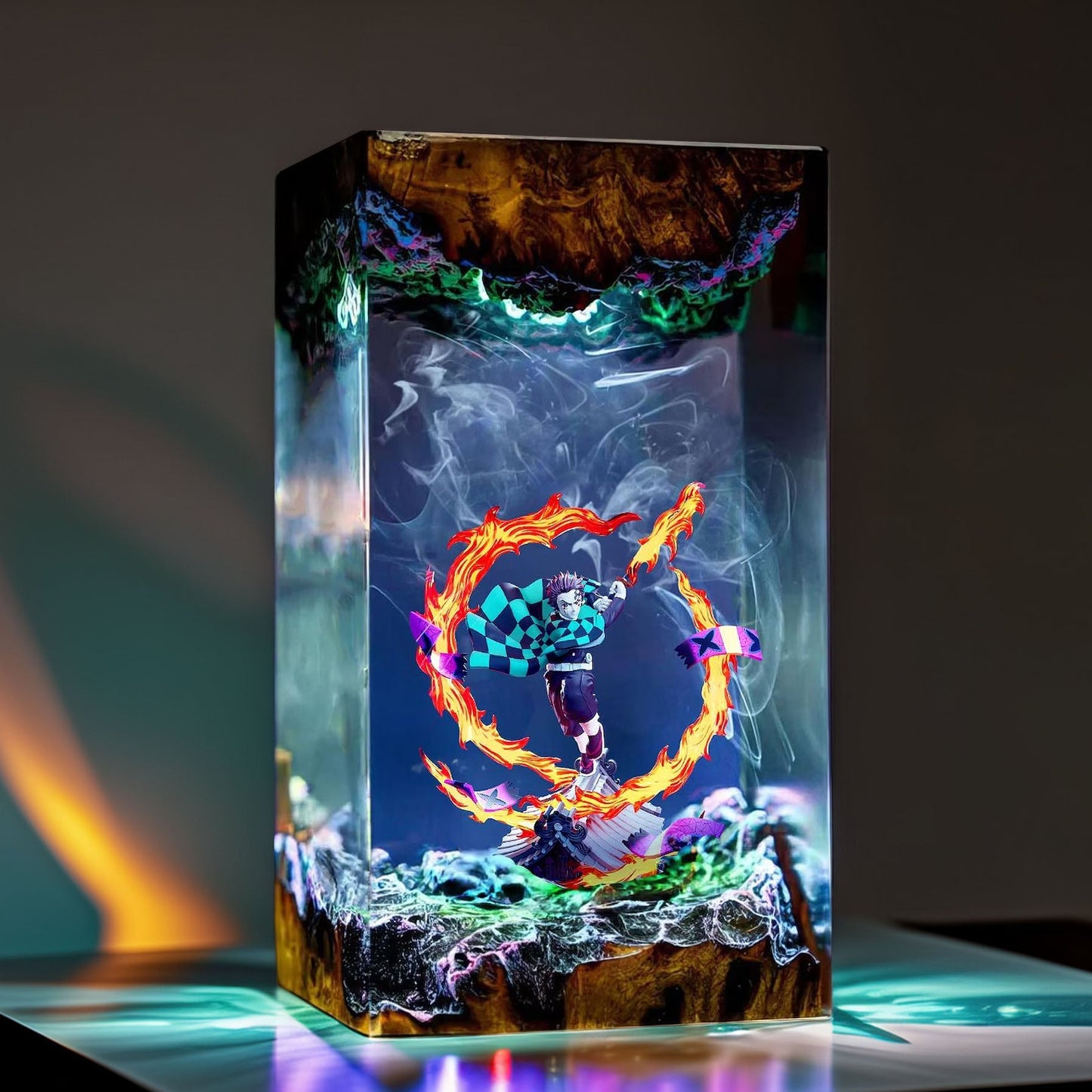 Sun Breath Swordsman Resin Lamp 03
