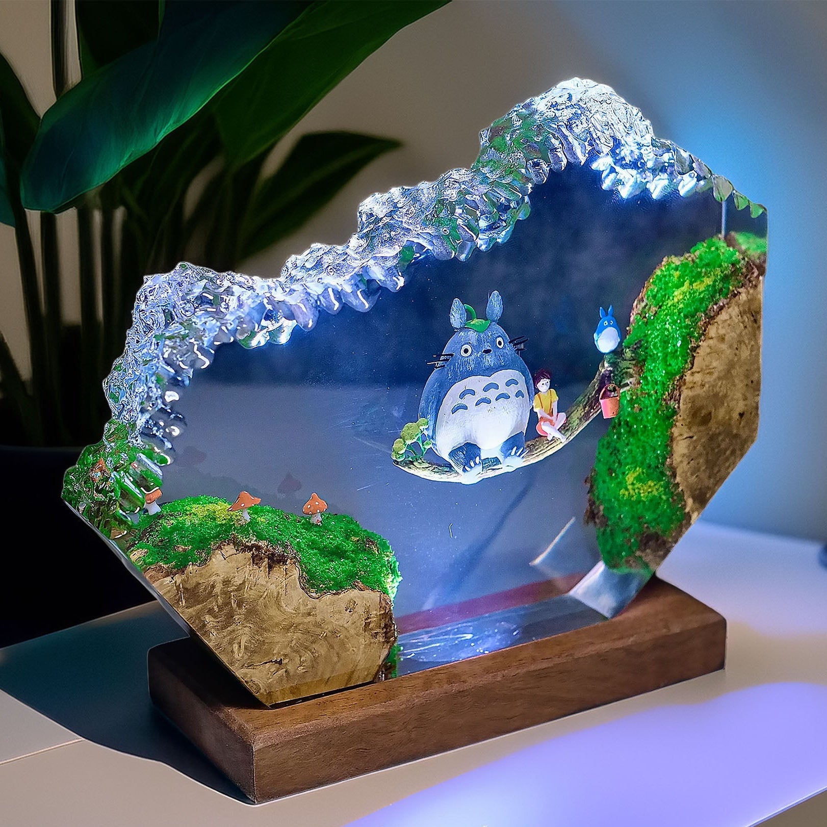 Forest Spirit Owl Forest Swing Resin Epoxy Lamp