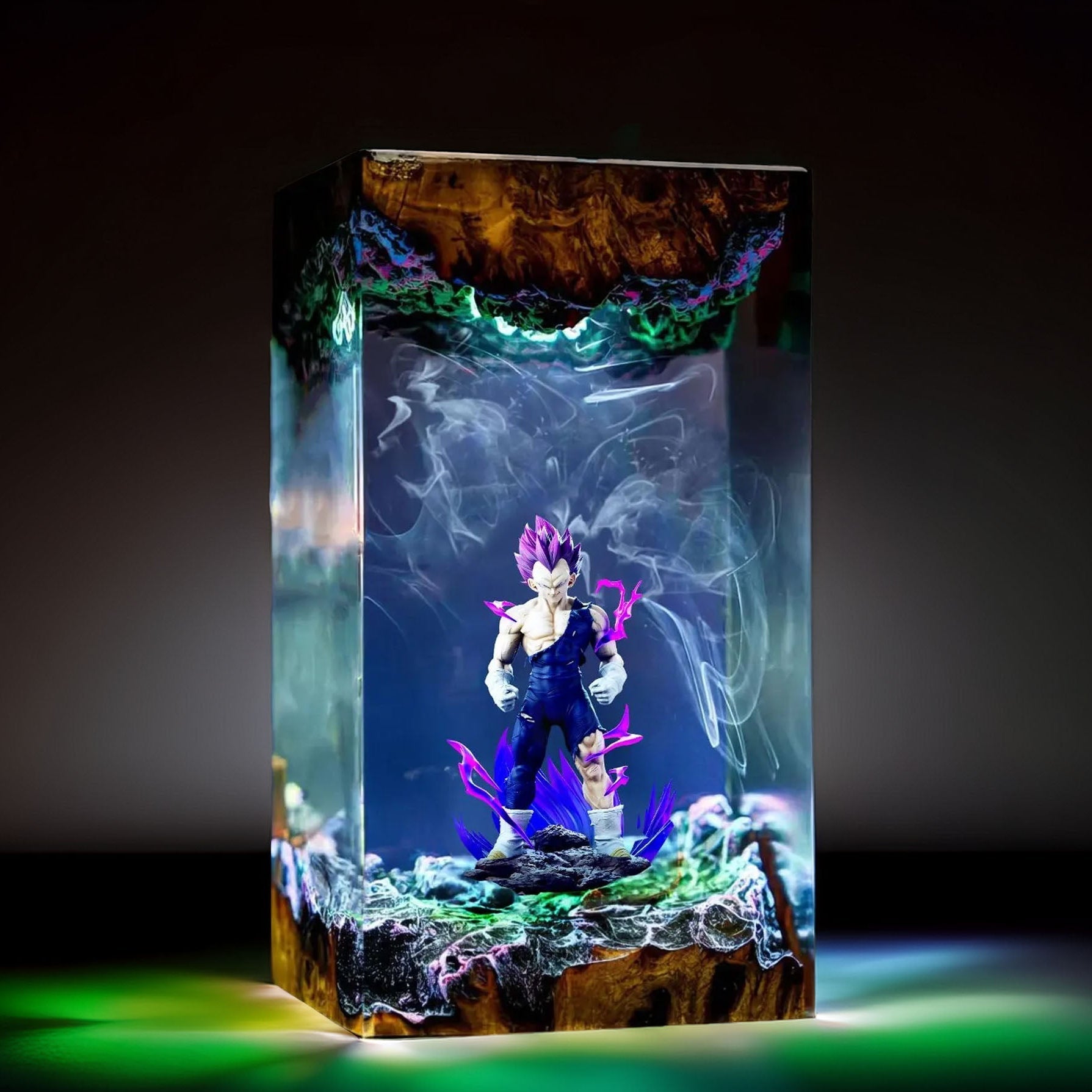 Crimson Pride Prince Resin Lamp