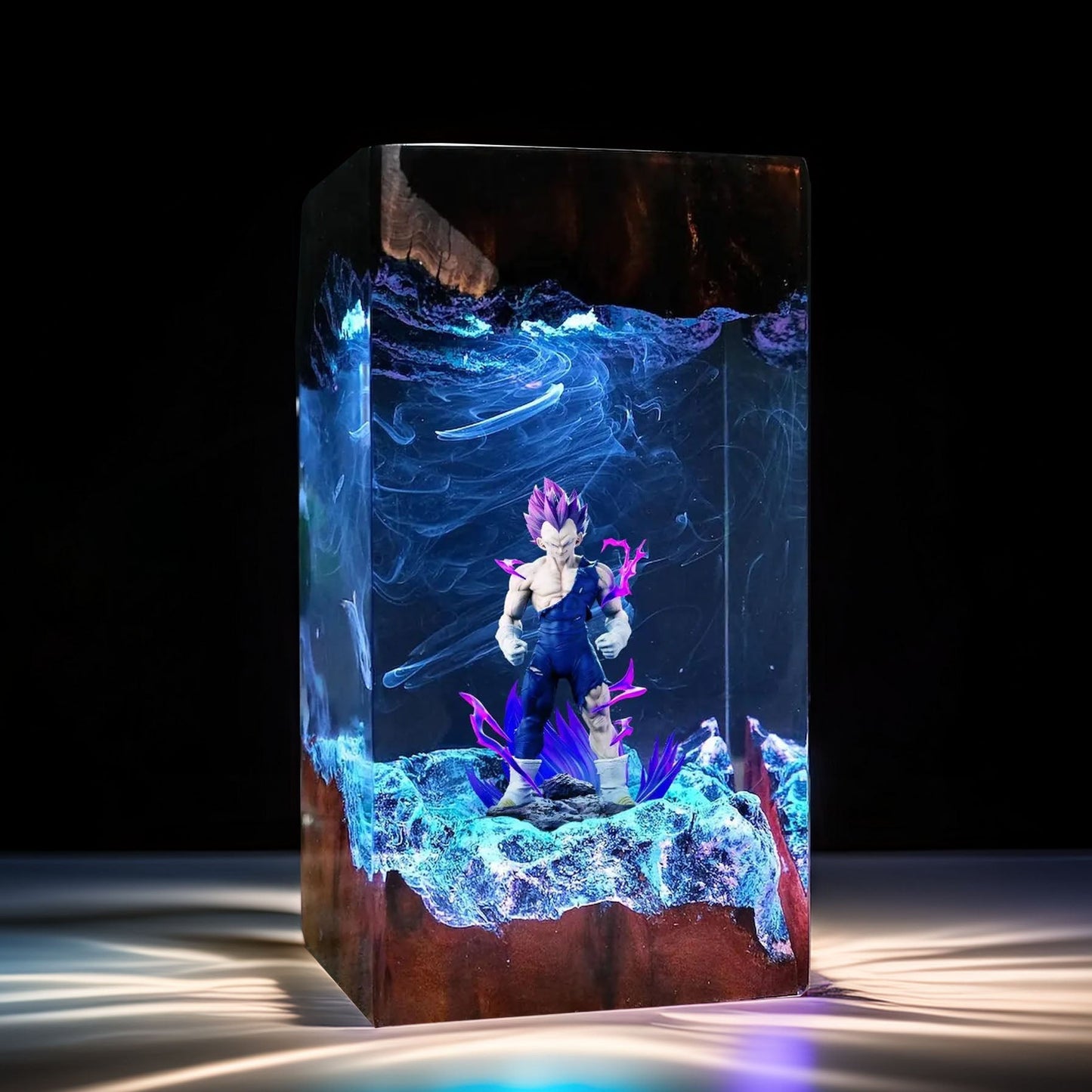 Crimson Pride Prince Resin Lamp