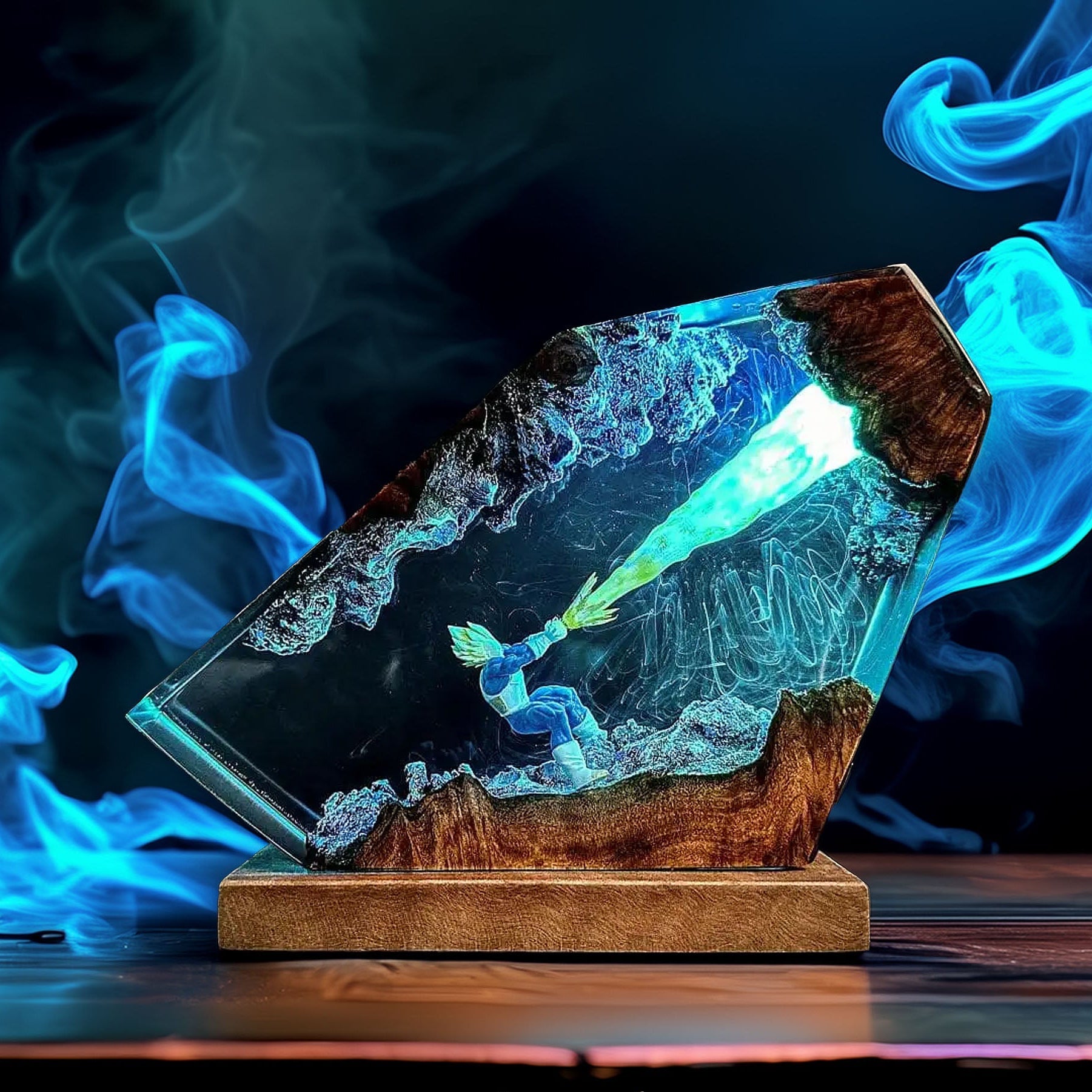 Royal Pride Warrior Resin Lamp