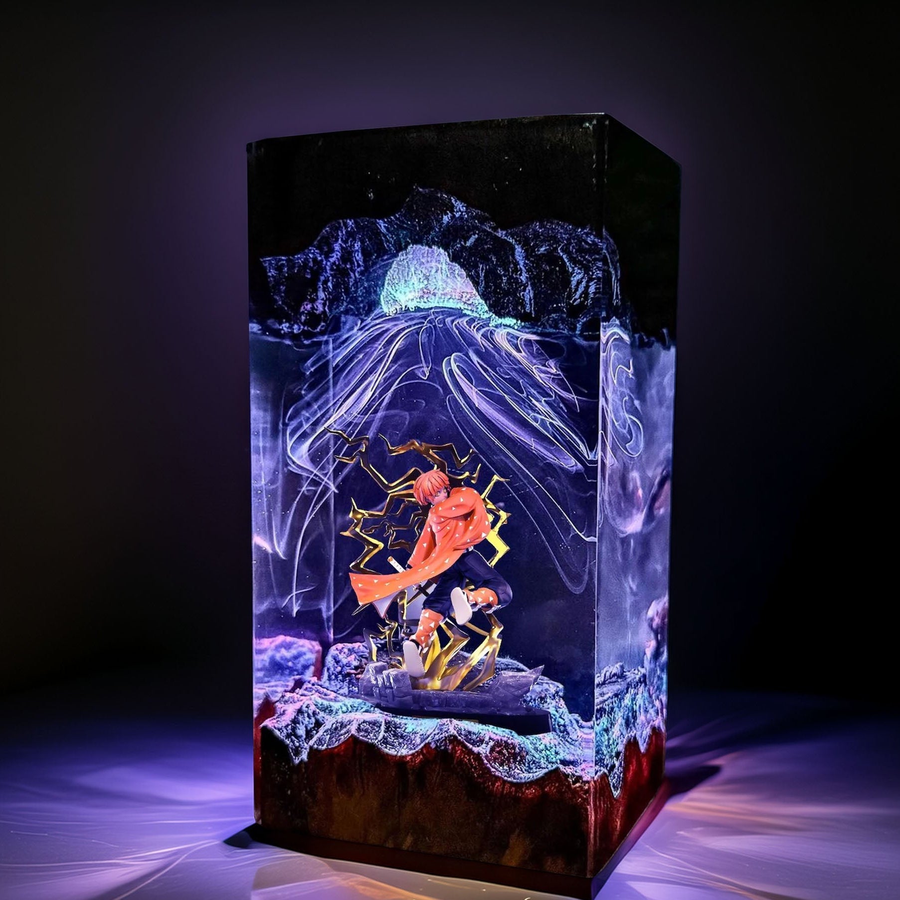 Lightning Yellow Swordsman Resin Lamp