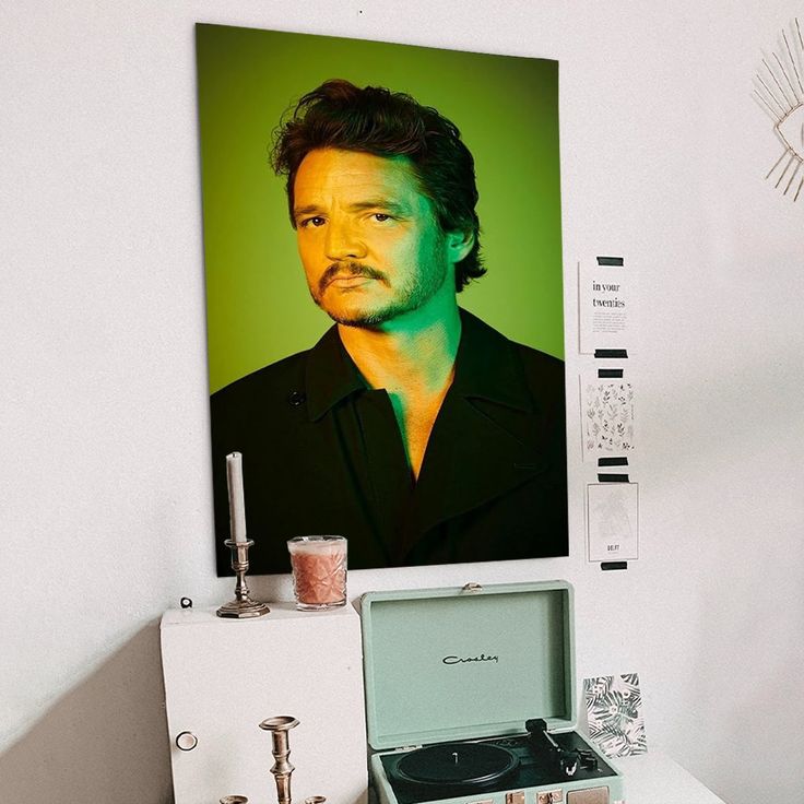 Pedro Pascal Daddy Is A State Of Mind poster Retro Style - Size 24''x36''