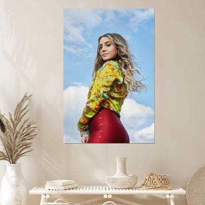 Lainey Wilson Art Singer Retro Poster Posters Wall Art Painting Canvas Gift Living Room Prints Bedroom Decor Poster Size 24''x36''