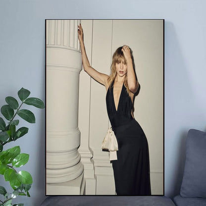 Suki Waterhouse In Paris Poster Full Size 24''x36''