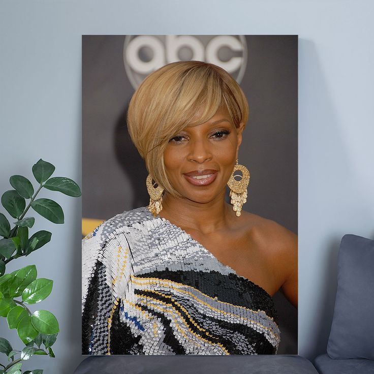 Mary J. Blige Music Musician Rapper Songwriter Wall Home Decor - POSTER Size 24''x36''