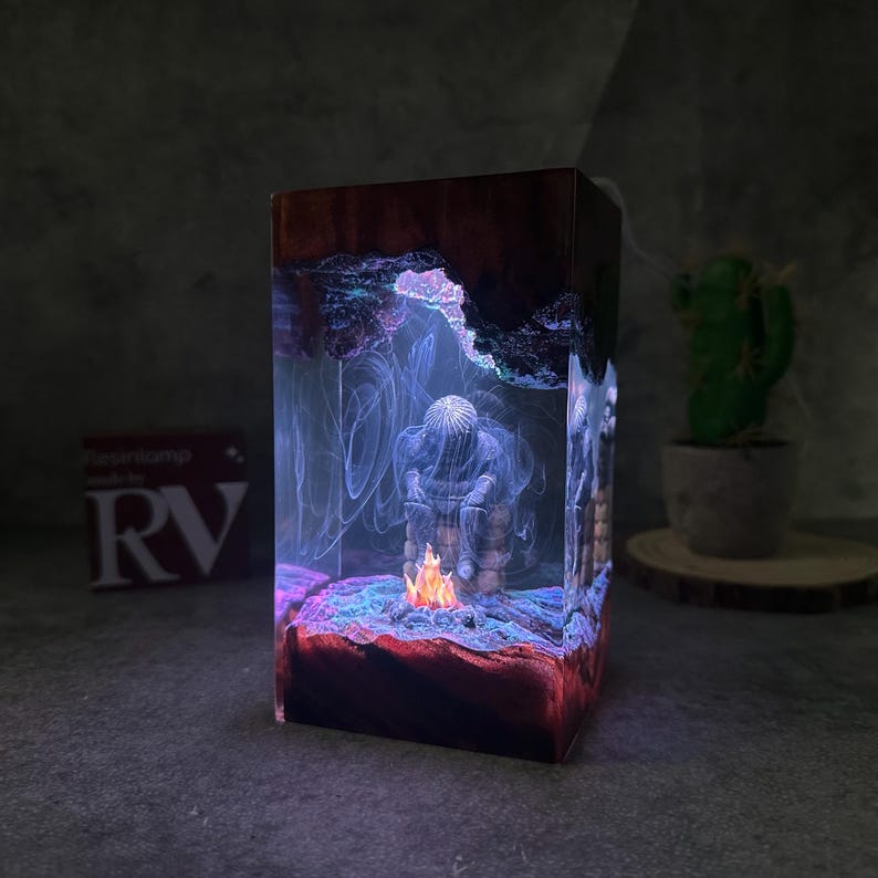 Fantasy Knight Diorama Lamp, Dark Spirits, Onion Armor Resin Night Light