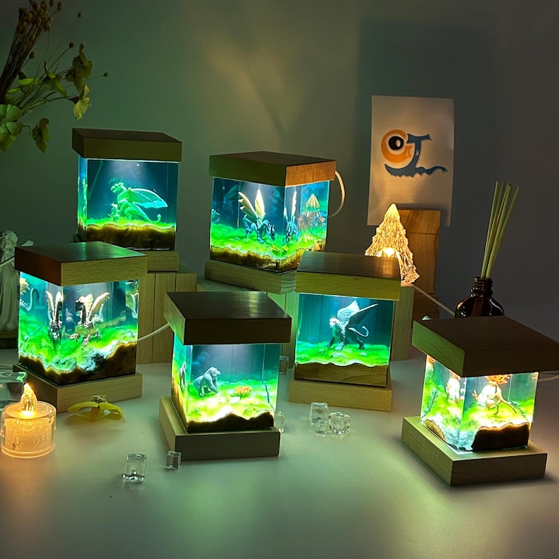Handmade Dinosaur Resin Night Light, Square Micro Landscape
