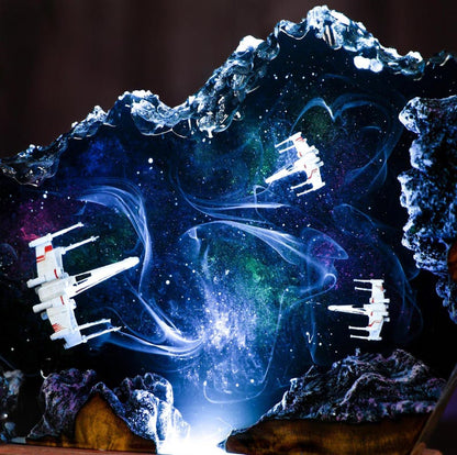 Diorama Space Lamp: Handmade Epoxy Resin Astronaut Night Light