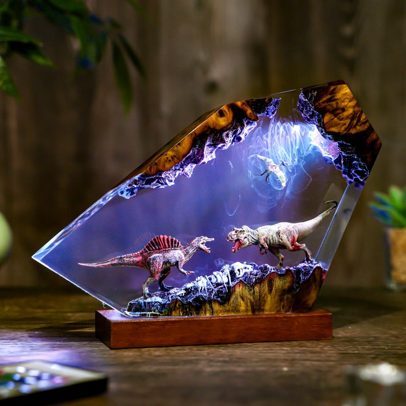 Diorama Spinosaurus vs T-rex Dinosaur lamp, Customer Jurassic Night Light, Dinosaur Statue