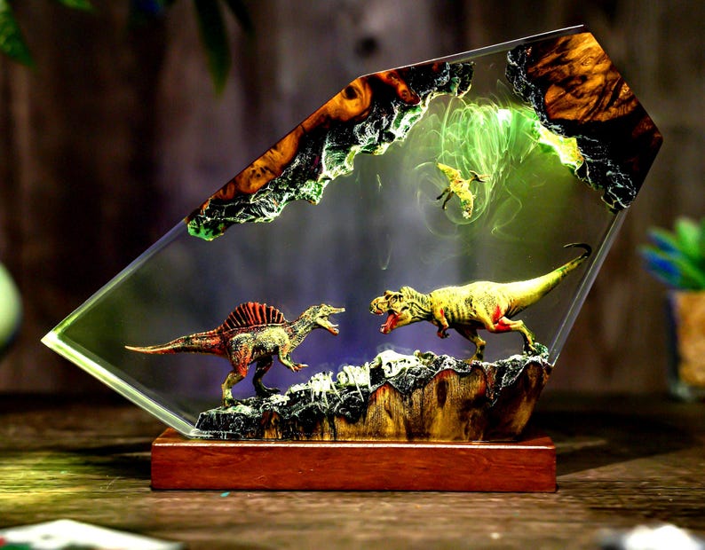 Diorama Spinosaurus vs T-rex Dinosaur lamp, Customer Jurassic Night Light, Dinosaur Statue