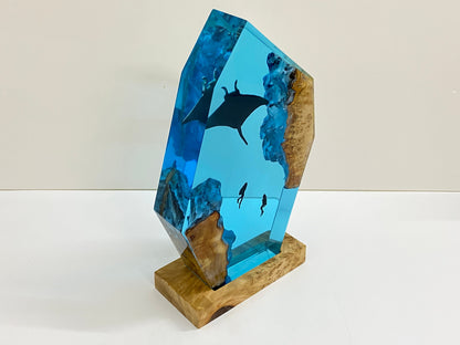 Handmade Manta Ray Diver Resin Lamp, Unique Ocean Decor, Personalized Gift, Best Friend Gift, Unique Decor, Halloween Gift, Christmas Gift
