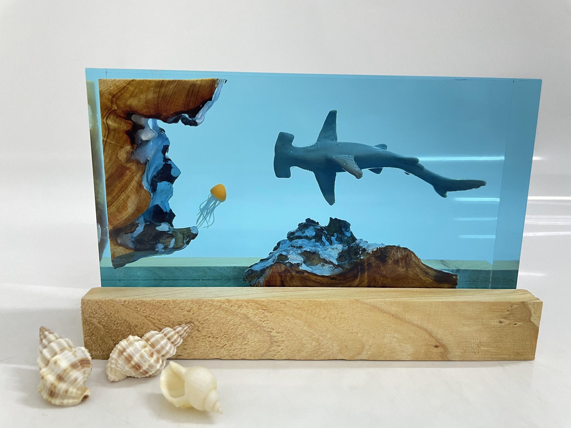 Shark Resin Lamp, Small Family Ornaments, Best Friend Gift, Unique Decoration, Personalized Night Light, Holiday Gift
