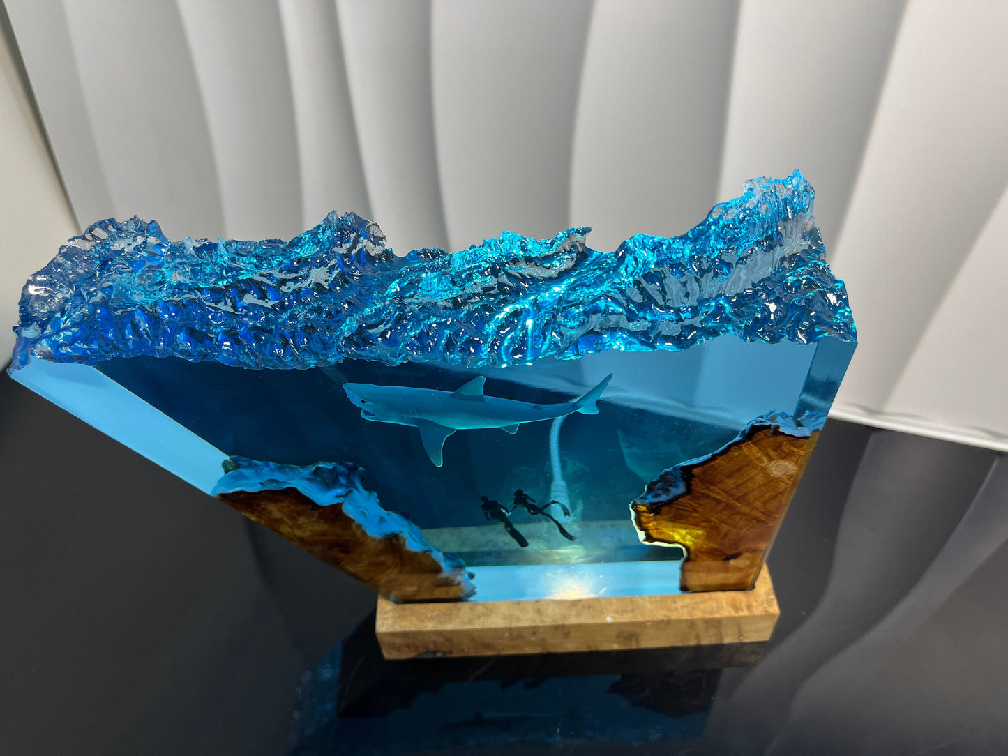 Ocean Shark Epoxy Resin Night Light, Diver Led Night Light, Halloween Gifts, Christmas Gifts, Best Friend Gifts