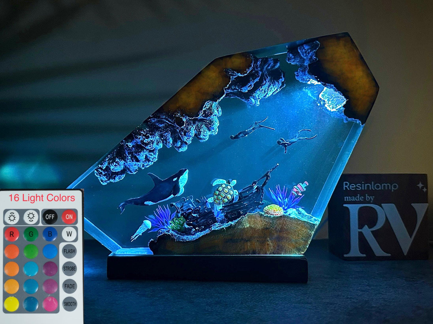 Handmade Orca Whale Resin Lamp, Ocean Diorama Night Light, Resin Wood Art Lamp, Personalized Night Light, Christmas gift