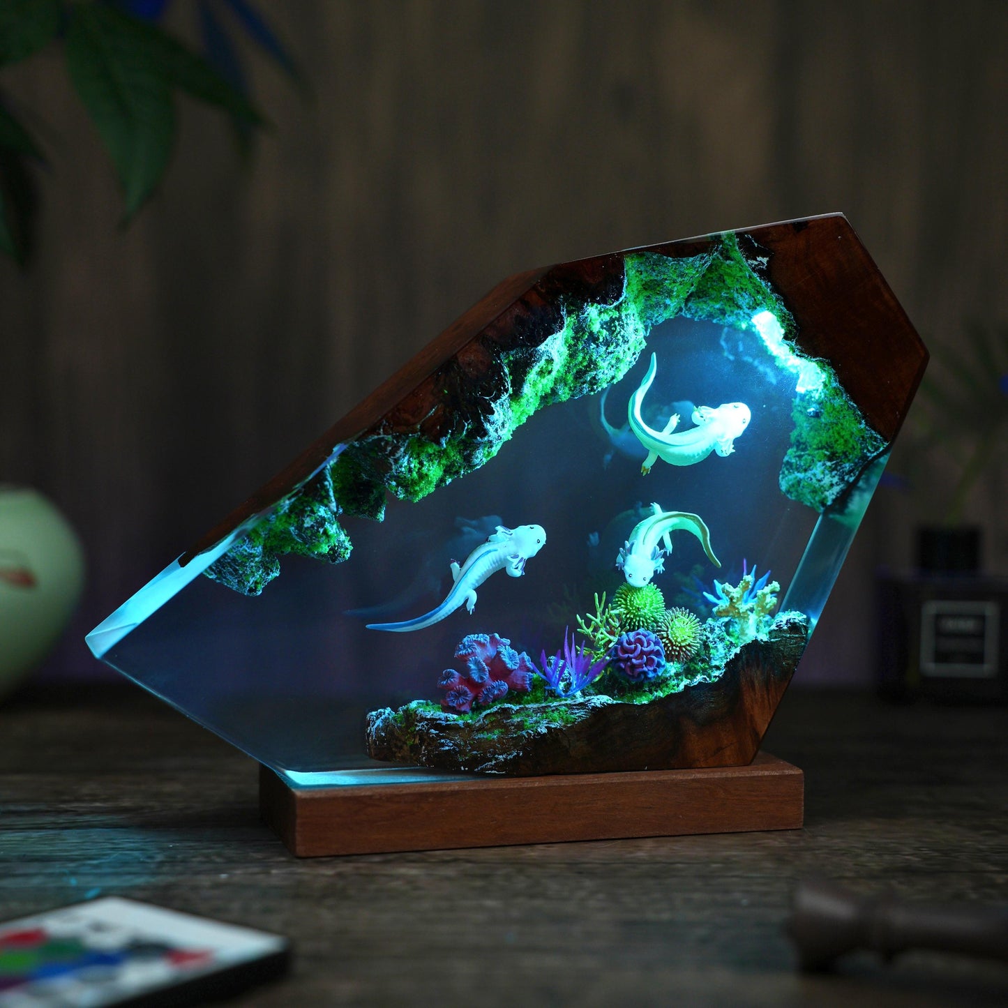 Axolotl Diorama Resin Lamp, Mexican Salamander Night Light, resin art lamp, Unique Christmas, desk lamp, gift for him, home decor