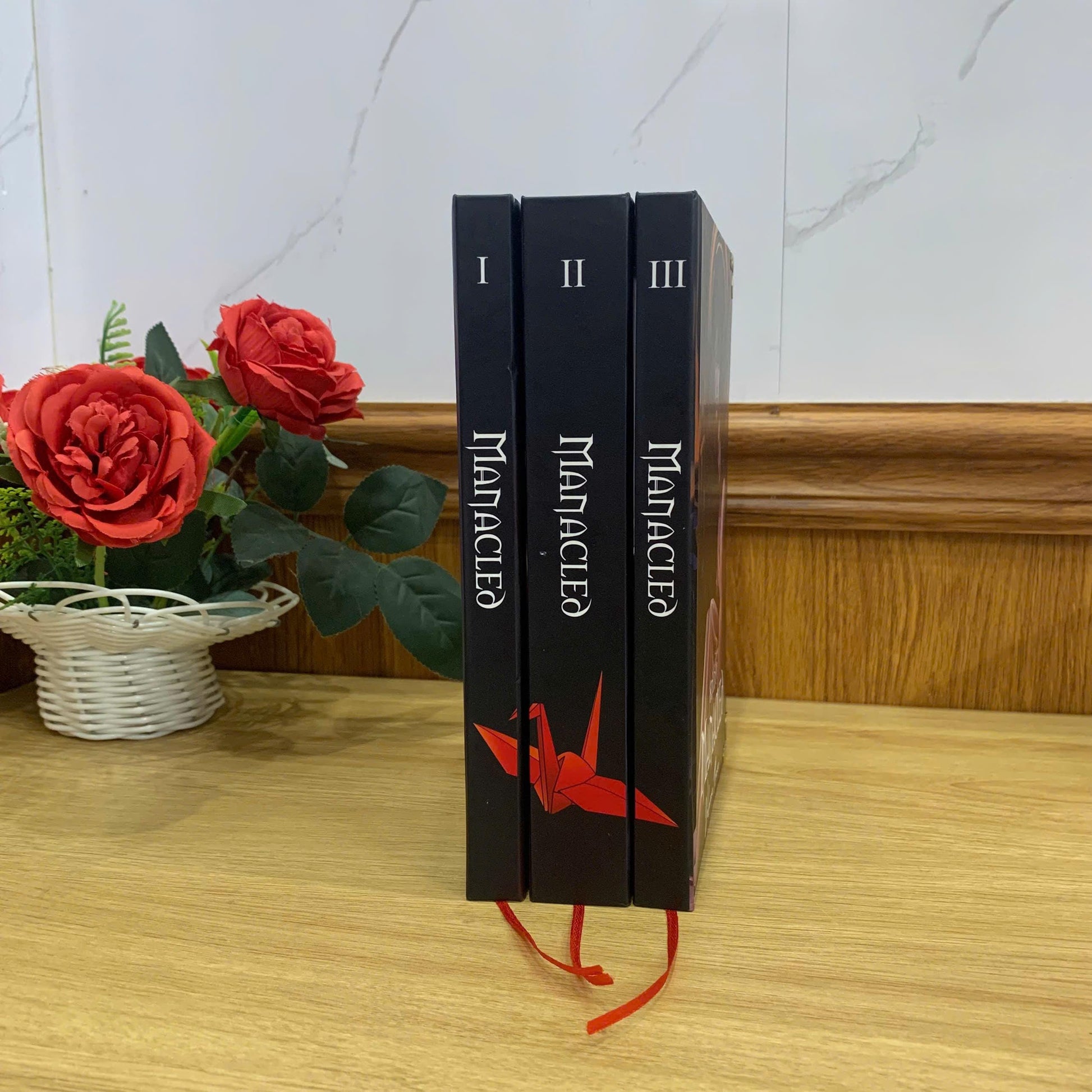 MANACLED with 3-Volume Set: Hardcover Collection, Illustrated Romantic Dramione Fanfiction, Romantic Cover Art