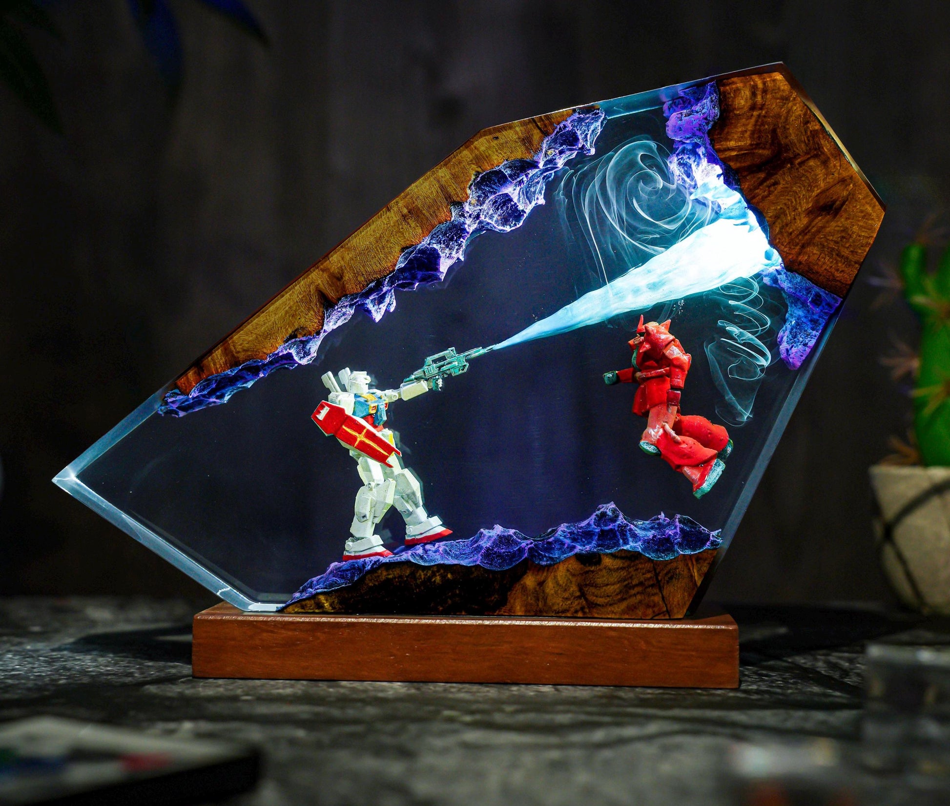 Diorama Battle Robot Lamp, Custom Gun.dam Resin, Gift for Hallowen, Gift for kids, Robot Figure, table lamp, gift for him, gamer gift