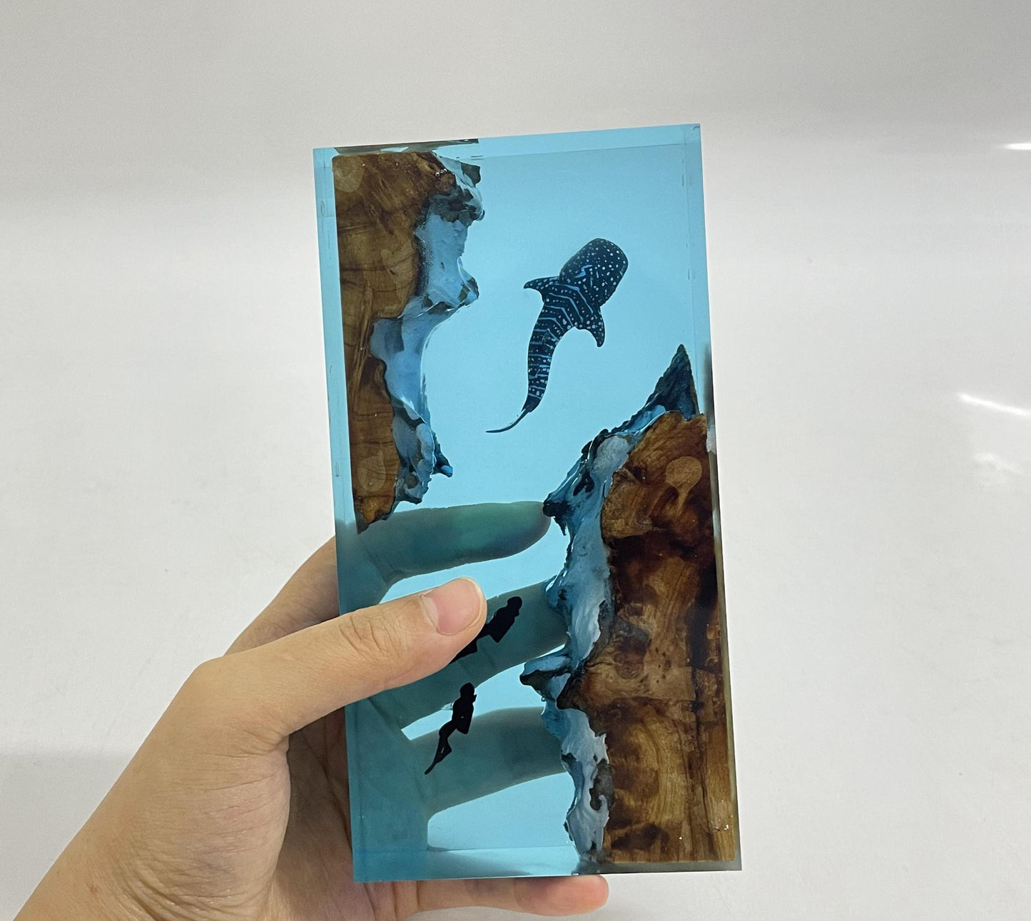 Whale Shark Cube Resin Lamp, Handmade Ornament, Diver Art Craft, ocean art, Best Friend Gift, Unique Decor, Gift for Kids