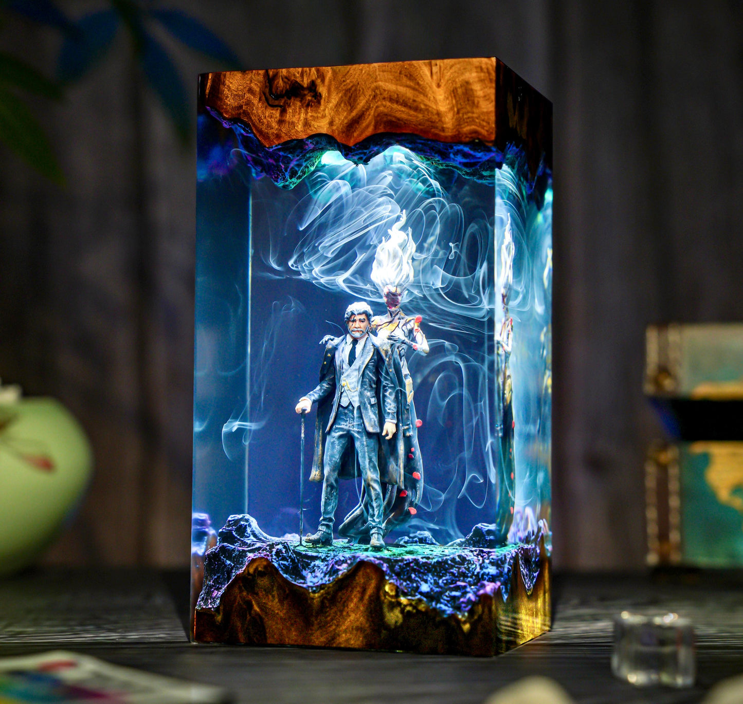 Diorama Expedition game lamp, Reloy and Paintwitch Night lamp, Handmade Resin & Wood Lamp, Xmas Gift for Gamer, Unique Light, Gamer gifts