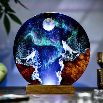 Handmade Aurora Wolf Moon Lamp, Howling Wolf Northern Lights, Unique Handmade Gift for Room Decor, Resin Night light gift