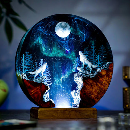 Handmade Aurora Wolf Moon Lamp, Howling Wolf Northern Lights, Unique Handmade Gift for Room Decor, Resin Night light gift
