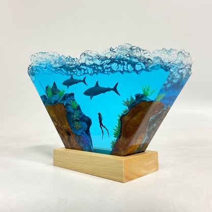 Ocean Shark Diver Epoxy Resin Night Light, Crystal Wave Underwater Scene Lamp, Halloween Gifts, Christmas Gifts, Best Friend Gifts