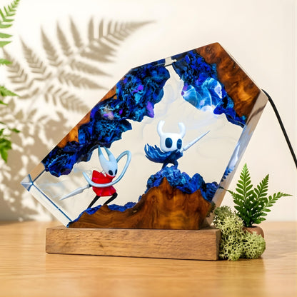 Journey of Hor.net vs K.night resin lamp, Hollow Knight Resin Lamp, Hornet and Knight Light, Hollow Silk & song Figure, Handmade Epoxy Lamp