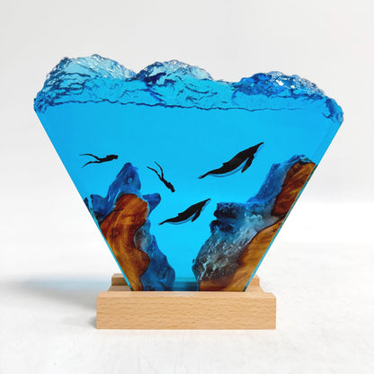 Humpback Whale Resin Night Light, Custom diver Epoxy Lamp, Halloween Gifts, Christmas Gifts, Best Friend Gifts